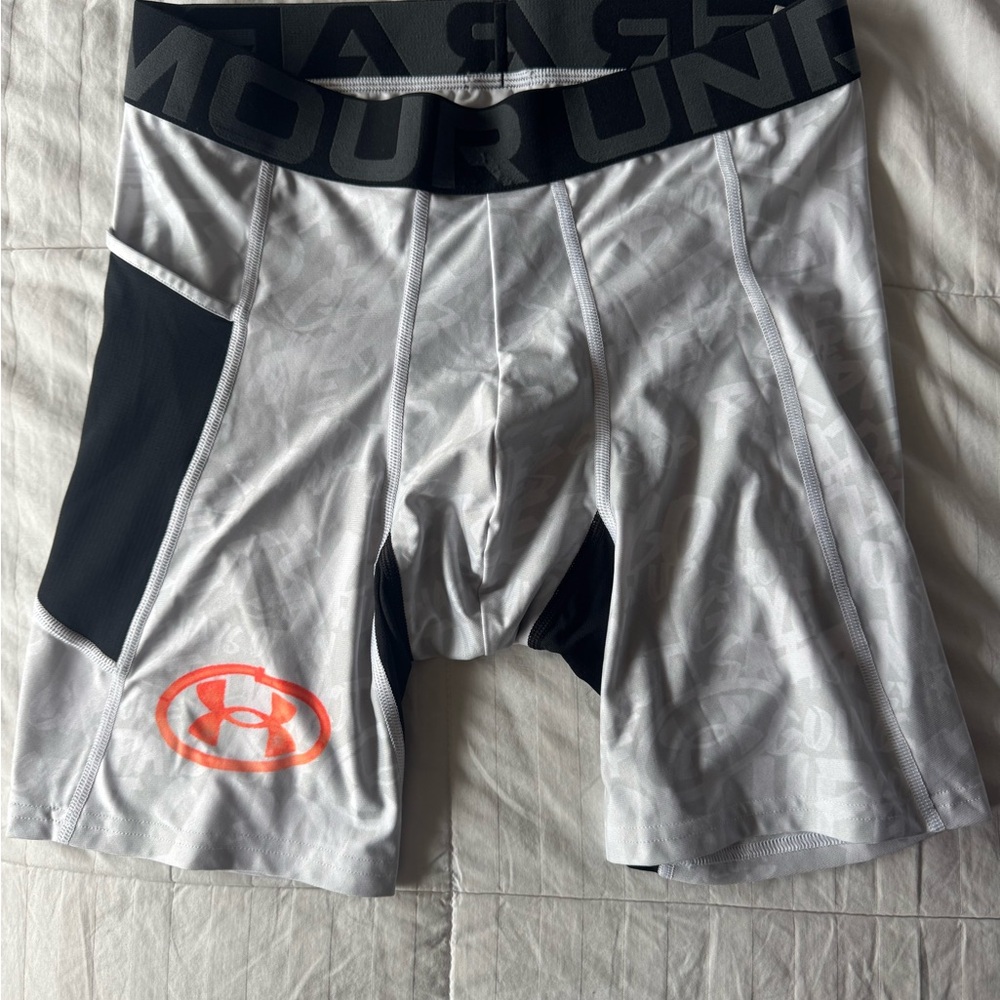 Under Armour Men's Gray Compression Underwear